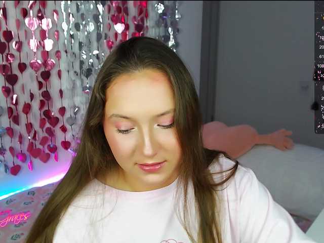 -EmilyxGrasez-'s BongaCams show and profile