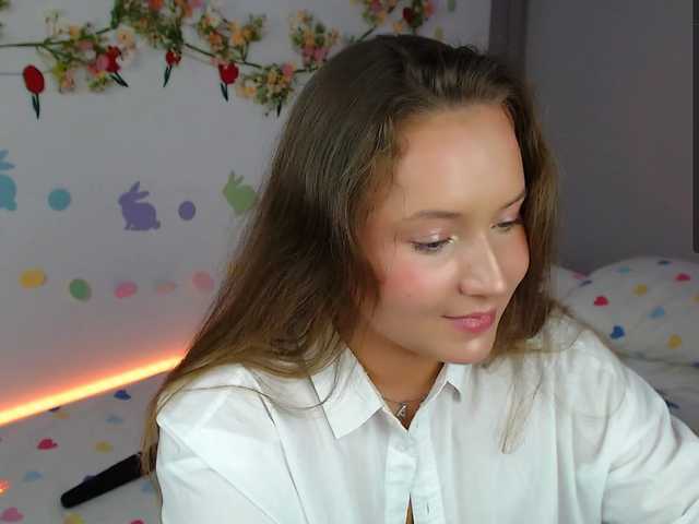 -EmilyxGrasez-'s BongaCams show and profile