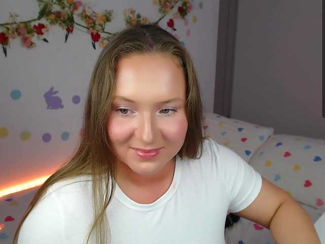 -EmilyxGrasez-'s BongaCams show and profile