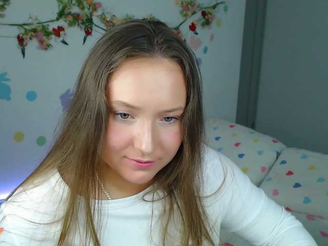 -EmilyxGrasez-'s BongaCams show and profile