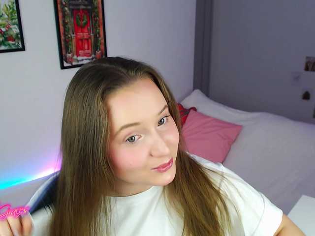 -EmilyxGrasez-'s BongaCams show and profile
