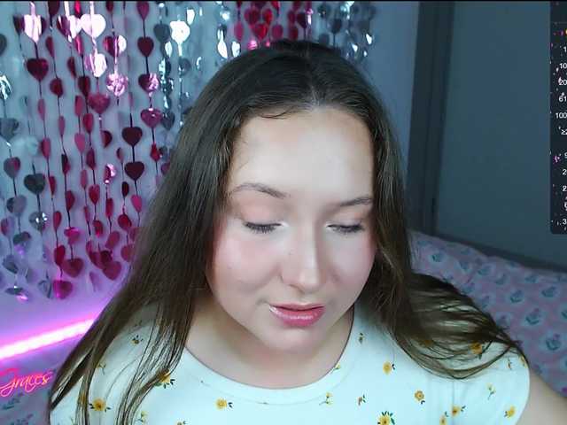 -EmilyxGrasez-'s BongaCams show and profile