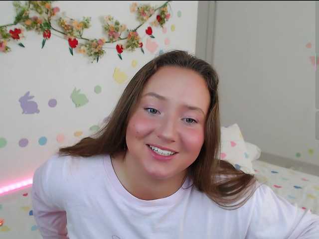 -EmilyxGrasez-'s BongaCams show and profile