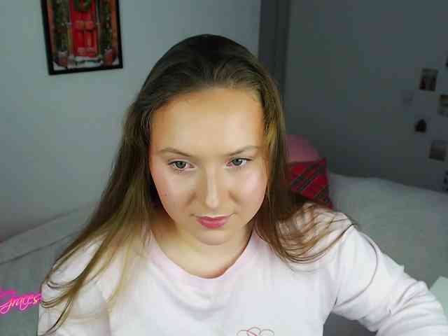 -EmilyxGrasez- webcam