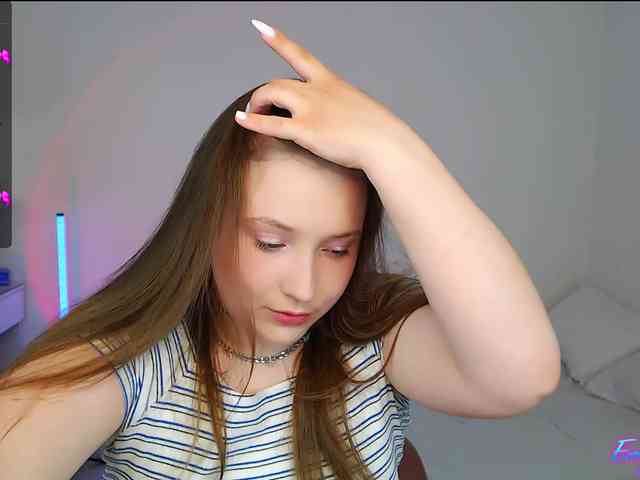 -EmilyxGrasez- webcam