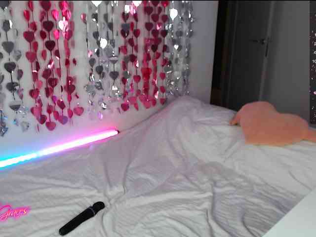 -EmilyxGrasez- webcam