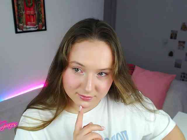 -EmilyxGrasez- webcam