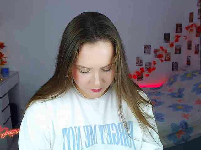-EmilyxGrasez- webcam