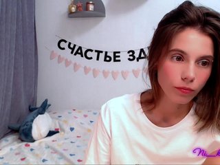 ni_kiss Porn Show
