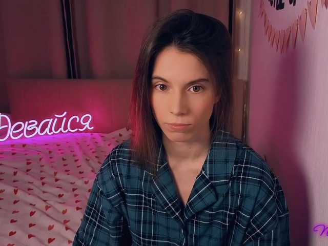 -naomisweet-'s BongaCams show and profile