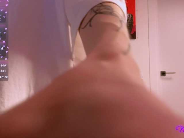 -naomisweet-'s BongaCams show and profile