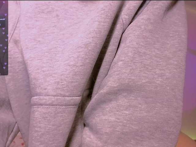 -naomisweet-'s BongaCams show and profile