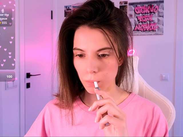 -naomisweet-'s BongaCams show and profile