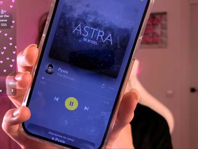 -naomisweet-'s BongaCams show and profile