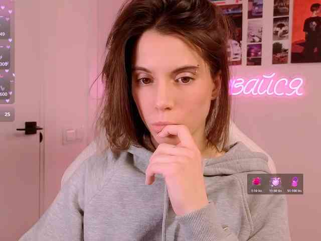 -naomisweet- Live Webcam on BongaCams