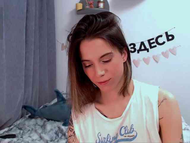 ni_kiss webcam