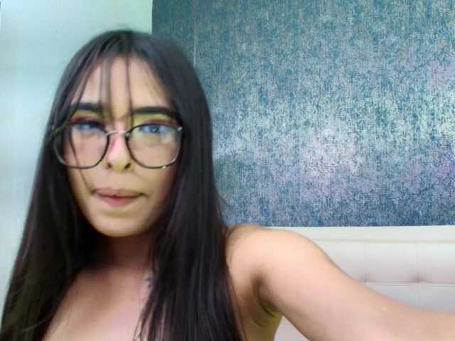 Alondraconnor's BongaCams show and profile
