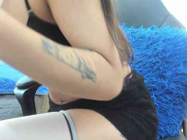 Alondra__connor webcam