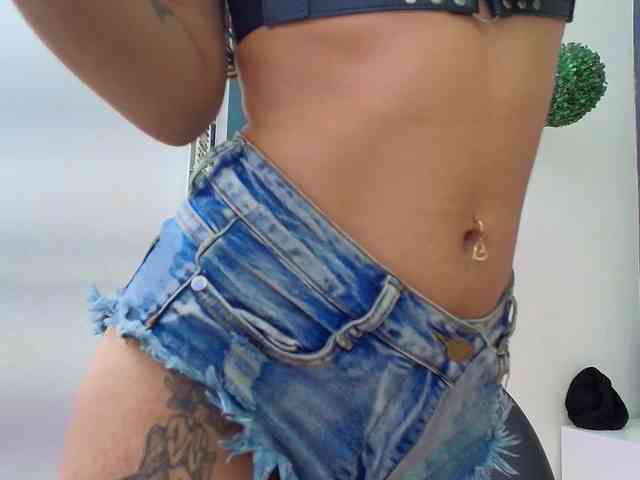 Alondra__connor webcam