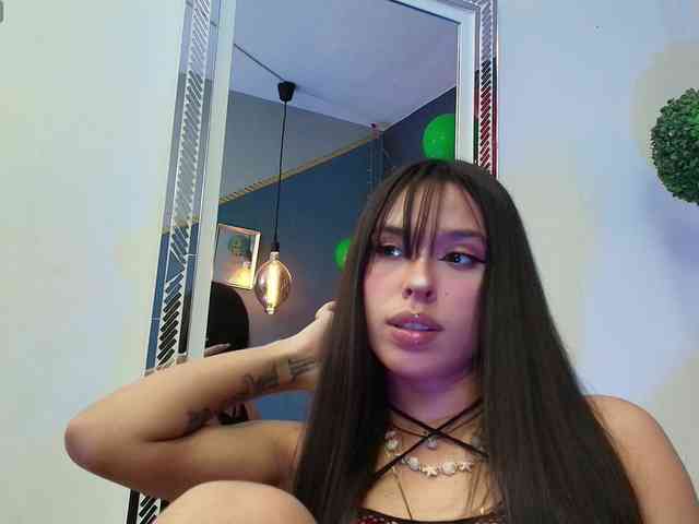 Alondra__connor webcam