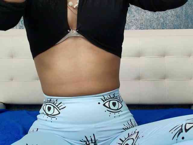 Alondra__connor webcam