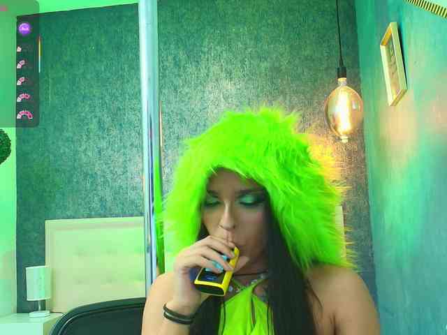 Alondra__connor webcam