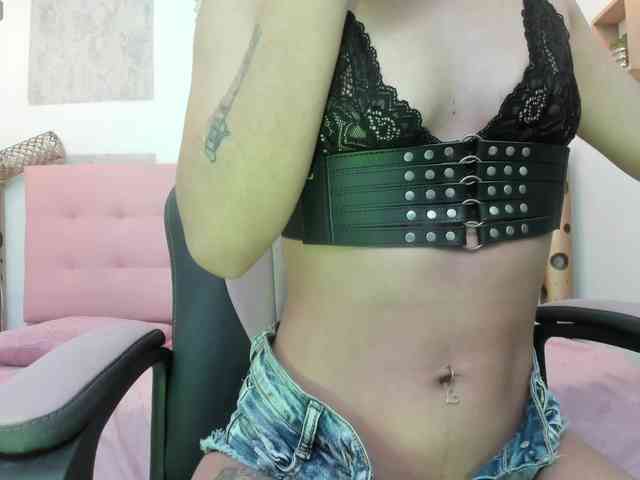 Alondra__connor webcam