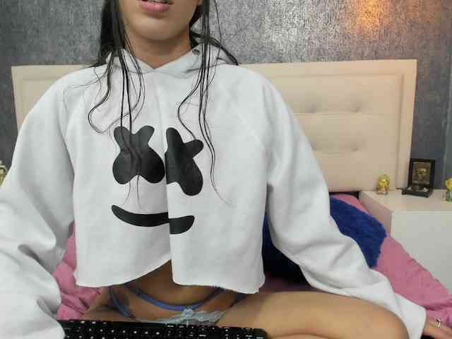 Alondra__connor webcam