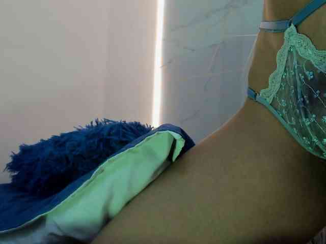 Alondra__connor webcam