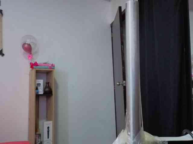 natalia-naugthy webcam