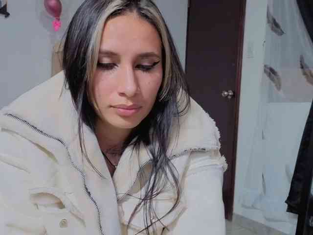 natalia-naugthy webcam