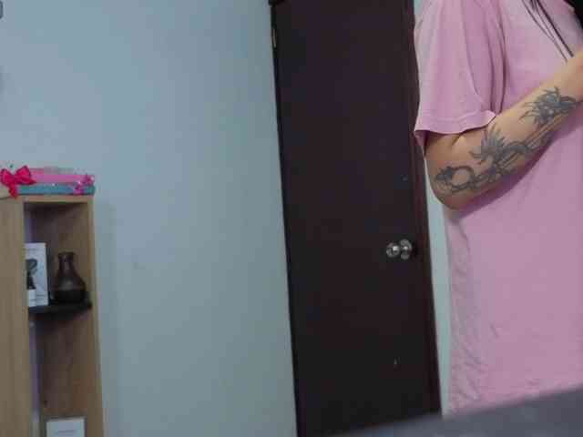 natalia-naugthy webcam