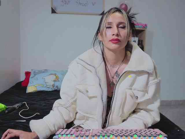 natalia-naugthy webcam