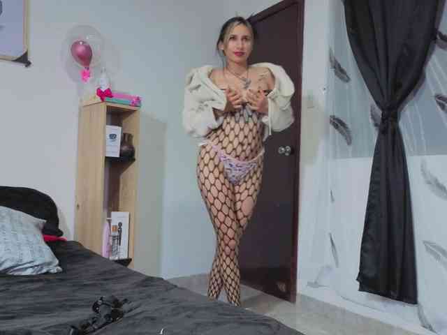 natalia-naugthy webcam