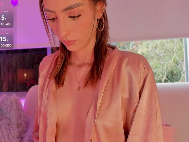 Megan-Holly's BongaCams show and profile