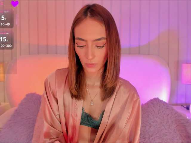 Megan-Holly's BongaCams show and profile