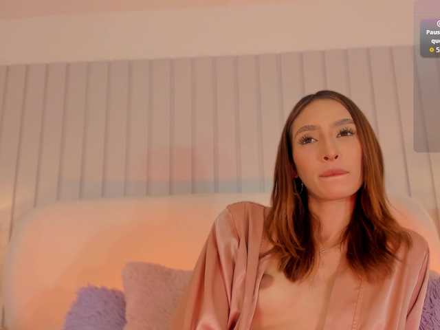 Megan-Holly's BongaCams show and profile