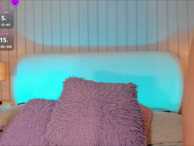 Megan-Holly's BongaCams show and profile