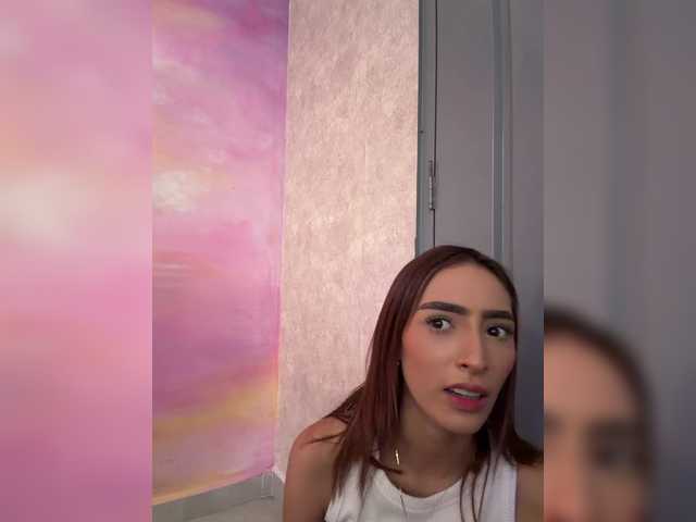 Megan-Holly's BongaCams show and profile