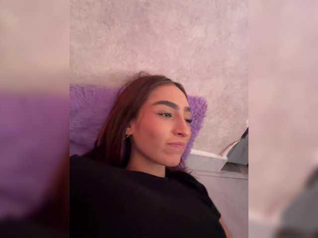 Megan-Holly's BongaCams show and profile