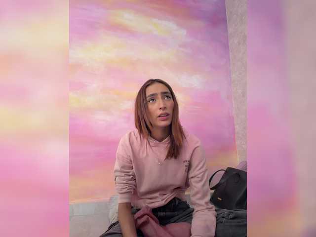 Megan-Holly's BongaCams show and profile