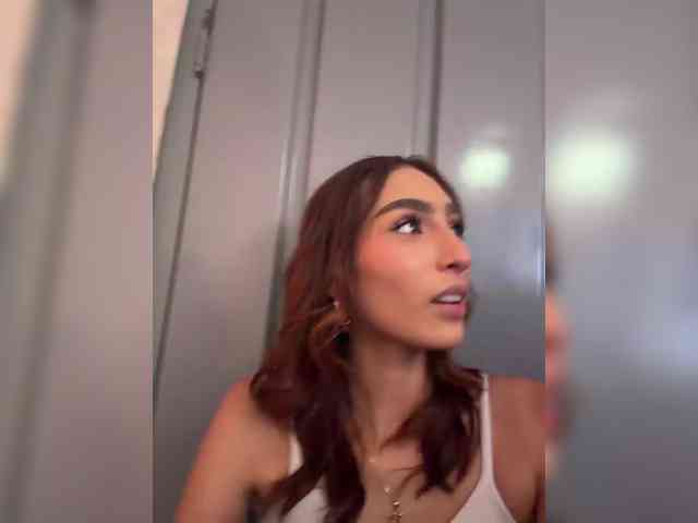 Megan-Holly Megan-Holly