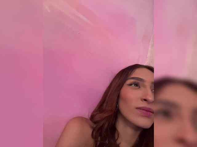 Megan-Holly Megan-Holly