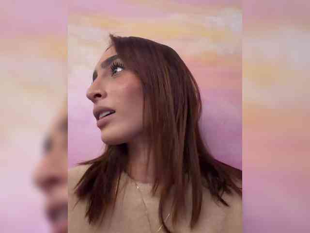 Megan-Holly Megan-Holly