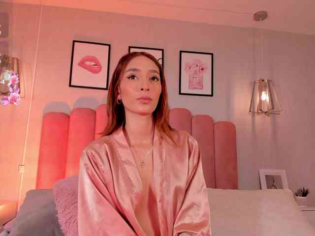 Megan-Holly Megan-Holly