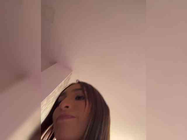 Megan-Holly webcam