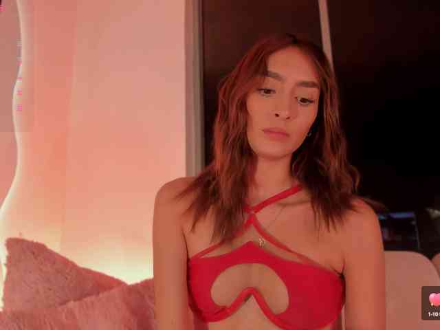 Megan-Holly webcam