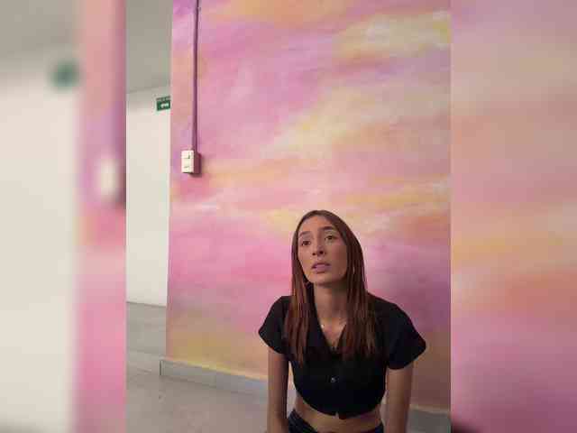 Megan-Holly Megan-Holly