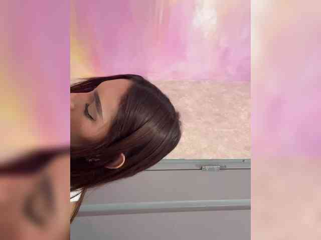 Megan-Holly Live Webcam on BongaCams
