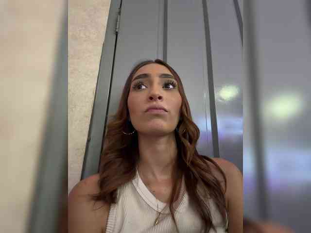 Megan-Holly Megan-Holly